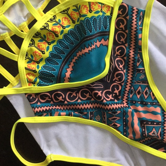 Sexy Yellow & Blue Tribal Monokini - Picture 8 of 12
